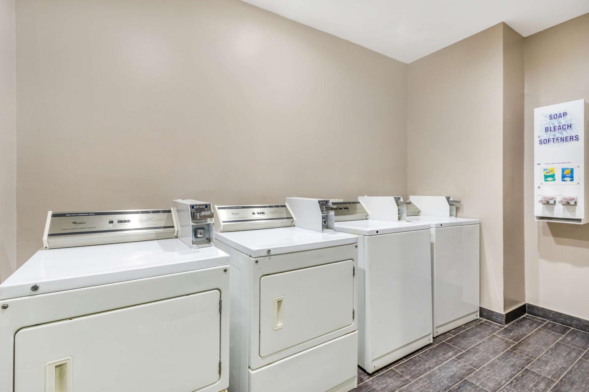 Best Western Airport Inn & Suites North Charleston Exteriör bild